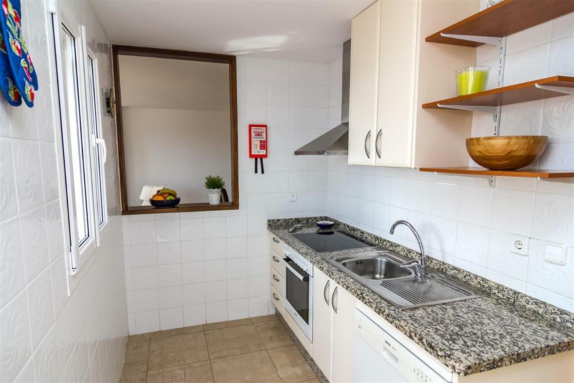 Duplex Vistas Al Mar En La Duquesa Apartment Manilva Exterior photo